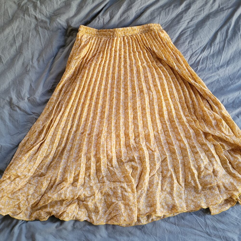 Indigo Rose Floral Print Yellow Midi Skirt Size L